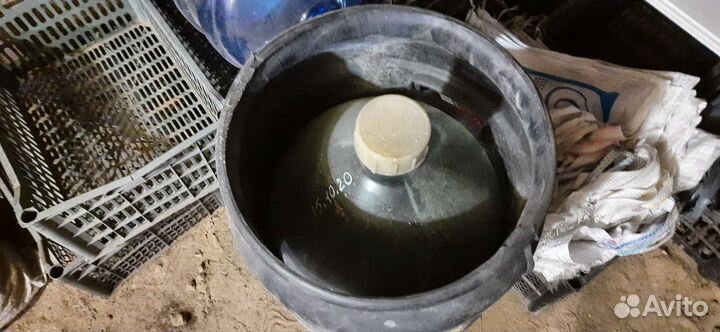 Бутылка стеклянная 20 литров