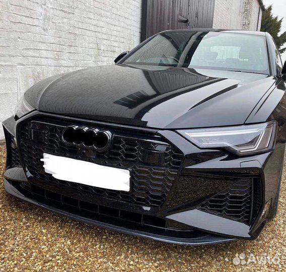 Передний бампер Audi A6 RS6 C8