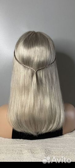 Натуральная полусистема парик