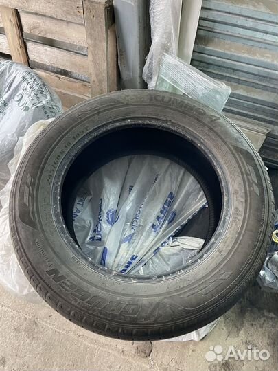 Kumho Crugen Premium KL33 245/60 R18