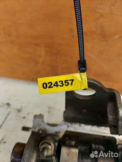 Головка блока цилиндров Renault Laguna 1