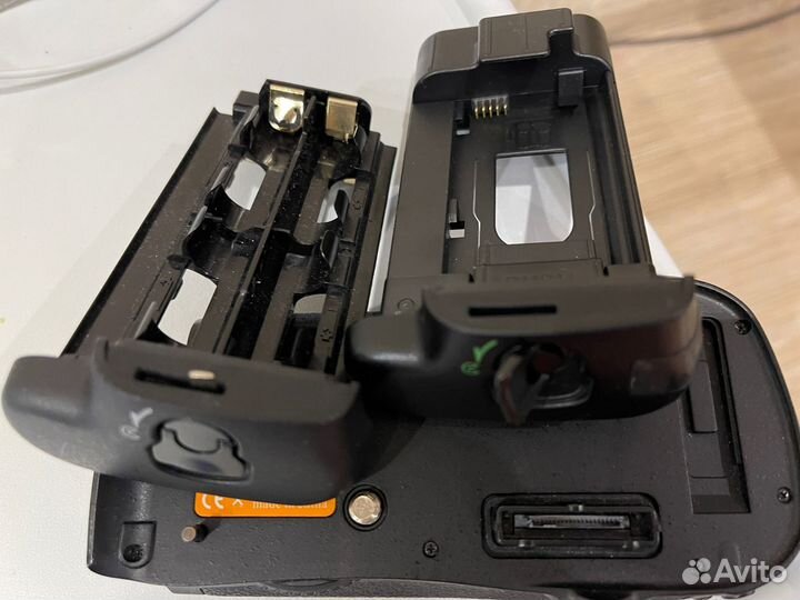 Батарейный блок JBG-N009 для Nikon D800(E)