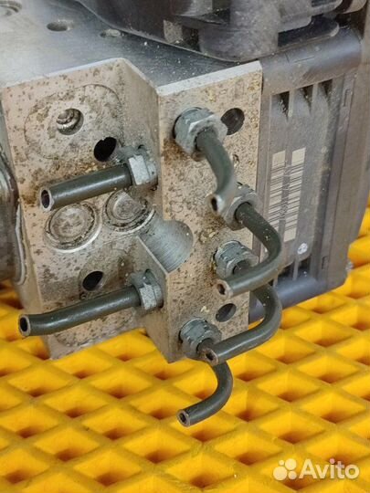 Блок ABS Mercedes E W211 3.0 M272 2007