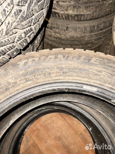 Triangle Snowlink TWT02 235/55 R19