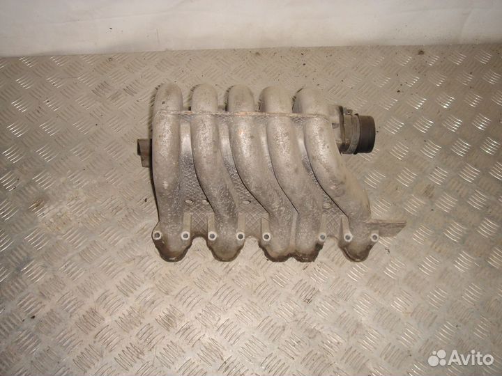 Коллектор впускной VW transporter IV 1996