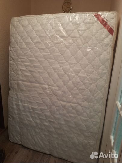 Продается матрас б/у