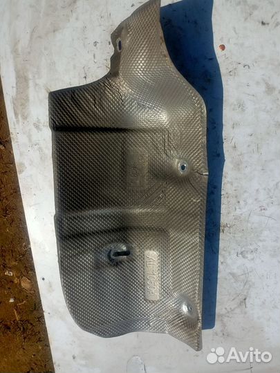 Тепловой экран Renault Sandero 2