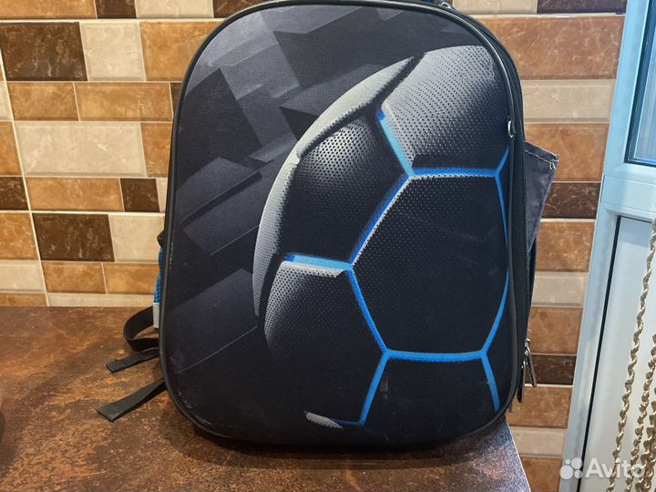 Школьный рюкзак