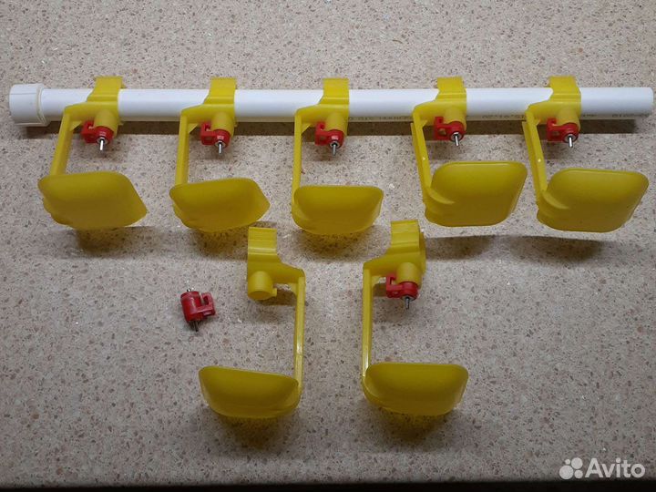 Ниппельная поилка