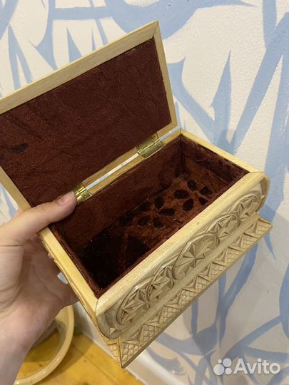 Шкатулка для украшений