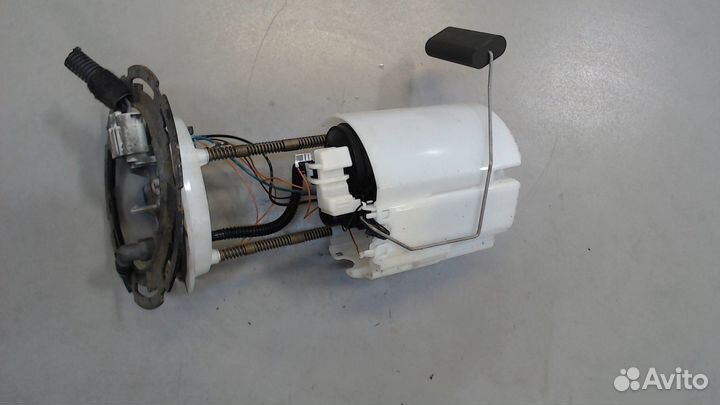 Насос топливный электрический Opel Astra J, 2010