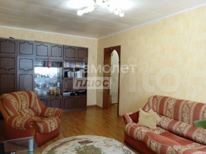 3-к. квартира, 72,1 м², 3/6 эт.