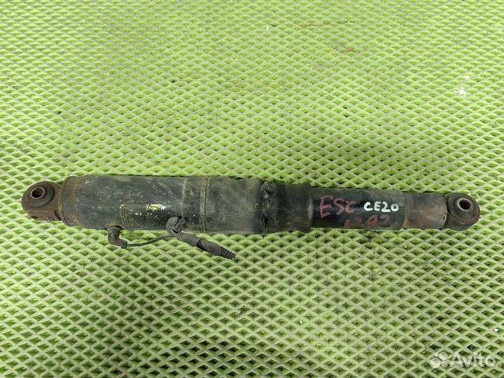 Амортизаторы задние Cadillac Escalade GMT800