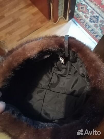 Берет женский норковый