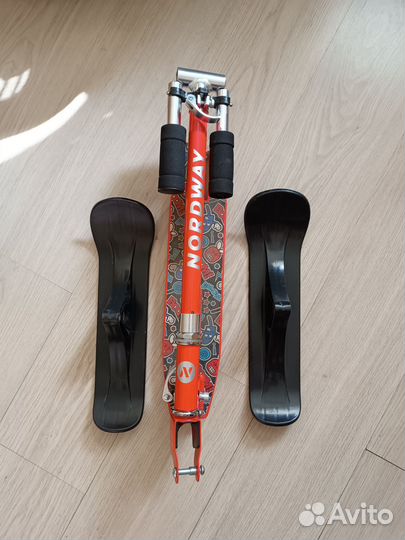 Самокат на лыжах, складной