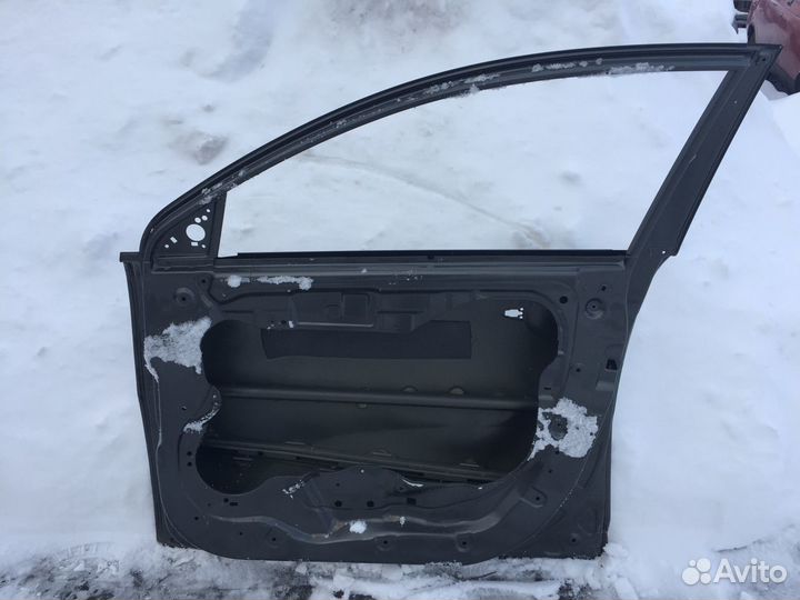 Kia sportage 3 10-15г. Дверь передняя правая