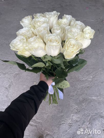 Роза эквадор оптом малые и большие букеты