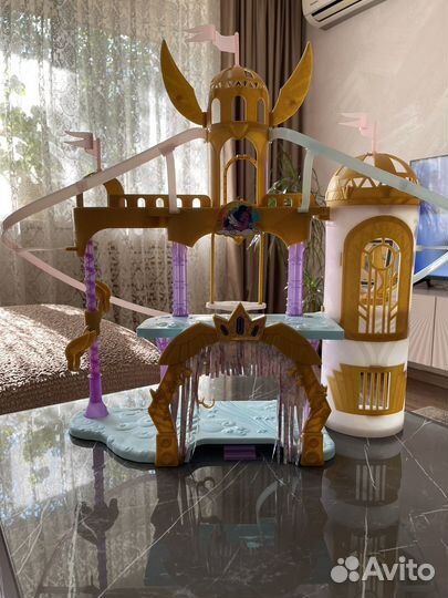 Игрушка Замок