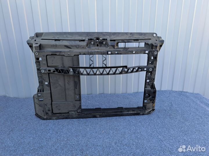 Рамка радиатора polo V 2010-2020