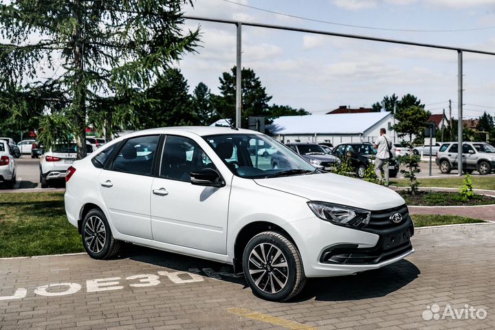 LADA Granta 1.6 МТ, 2024