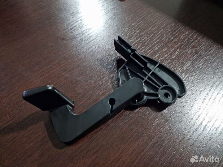 Ручка открывания капота Audi A4 B6, A4 B7 (Новая)