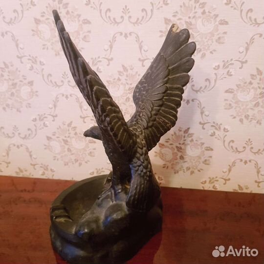 Орел Пепельница статуэтка