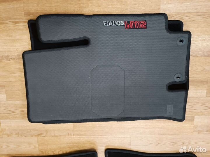 Набор велюровых ковриков для Kia Rio