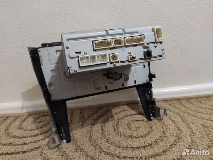 Штатная магнитола на toyota camry 55