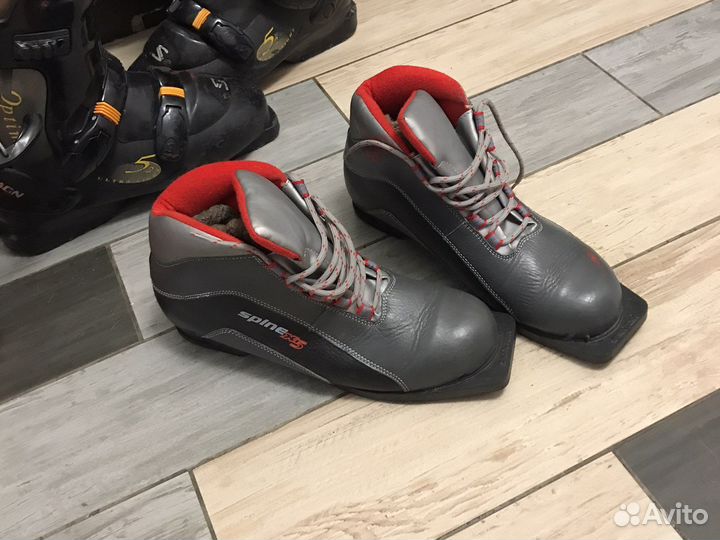 Горнолыжные ботинки 44 размер 29
