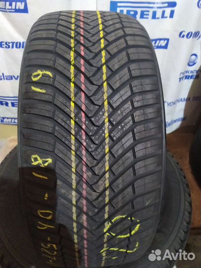 Continental AllSeasonContact 225/40 R19