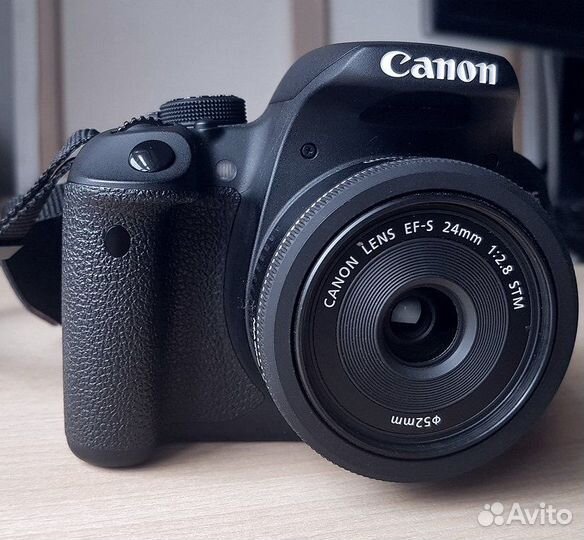 Canon EF-S 24mm/2.8 STM новый