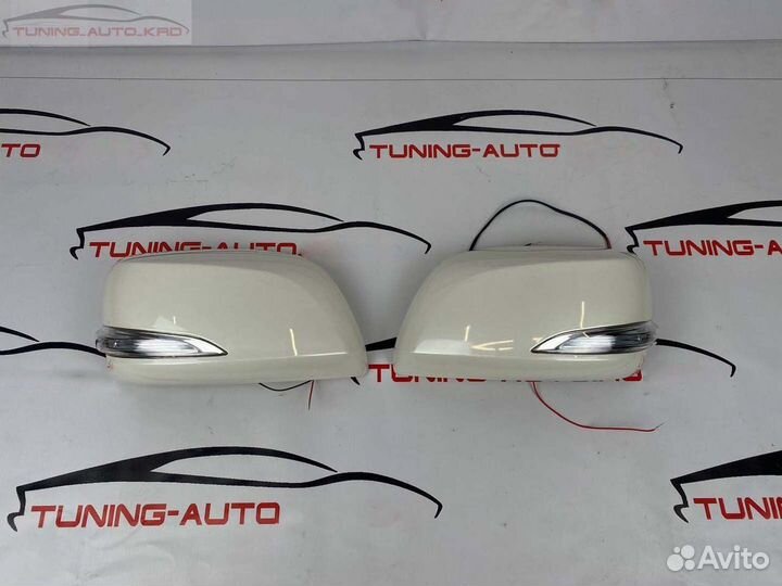 Накладки на зеркала с поворотником Lexus LX570 G75