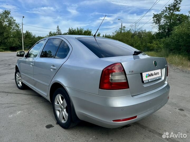 Skoda Octavia 1.8 AT, 2010, 270 000 км