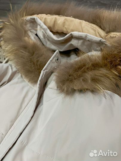 Пуховик зимний женский