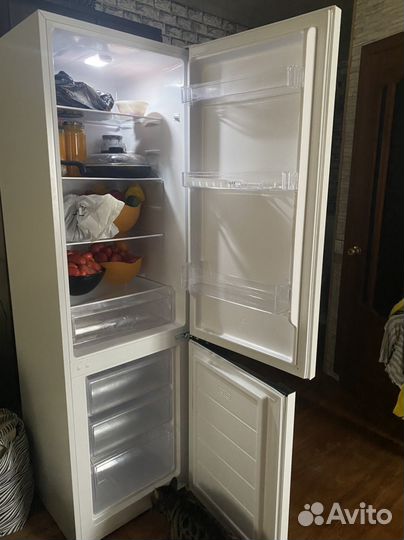 Холодильник