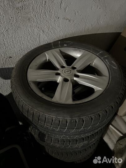 Колеса всборе 4шт 205/55/r16 Bridgestone