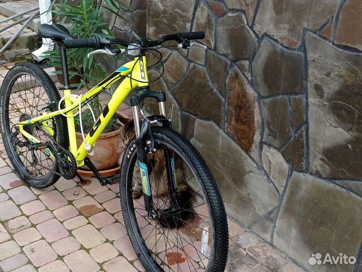 Велосипед GT stomper prime 26