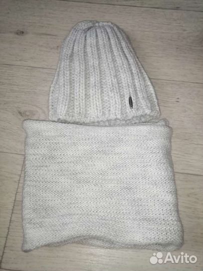 Комплект шапка и снуд женский