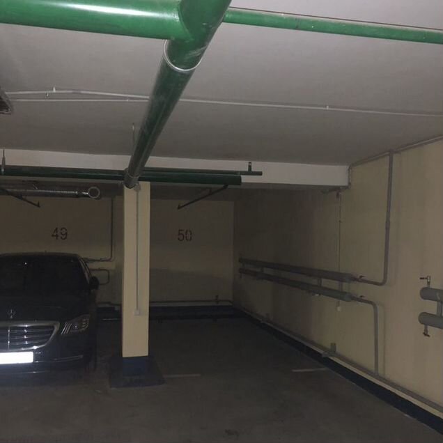 Машиноместо, 14 м²