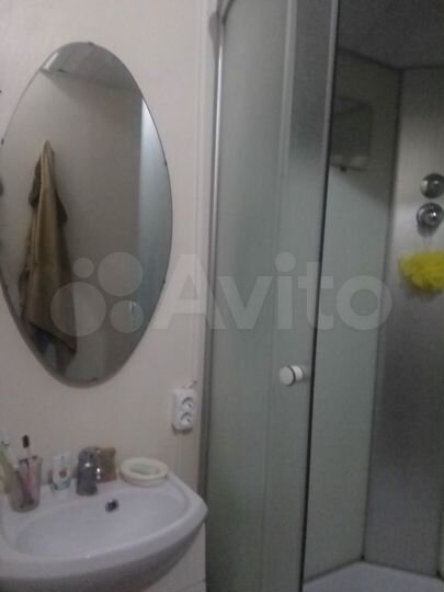 Комната 24 м² в > 9-к., 2/6 эт.