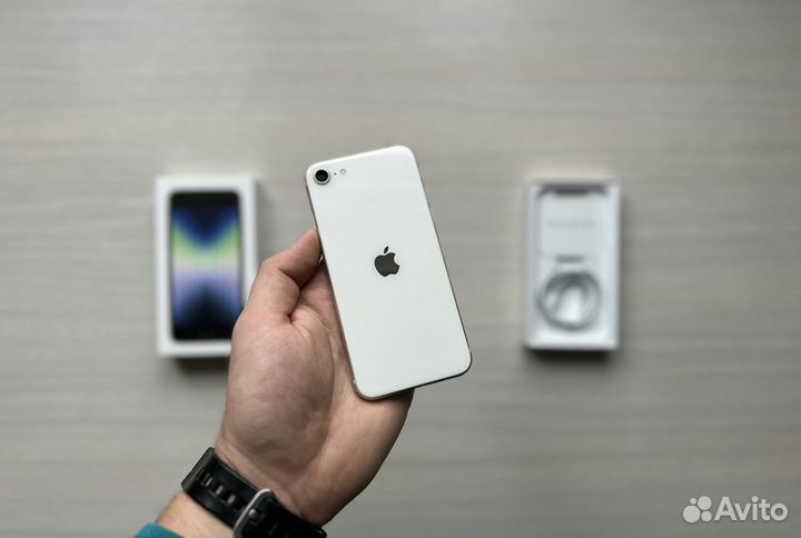 iPhone SE 2022 64gb Starlight - 3 месяца
