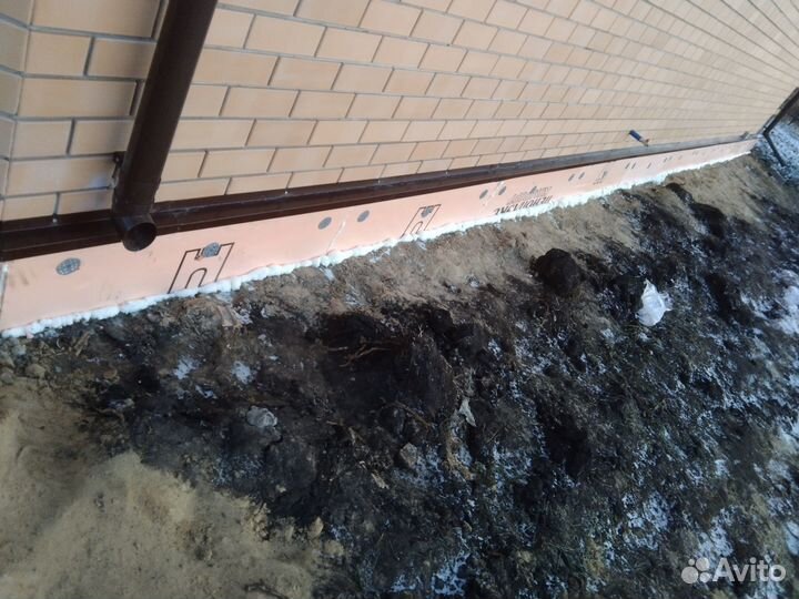 Утепление фундамента, отливы, забор под ключ