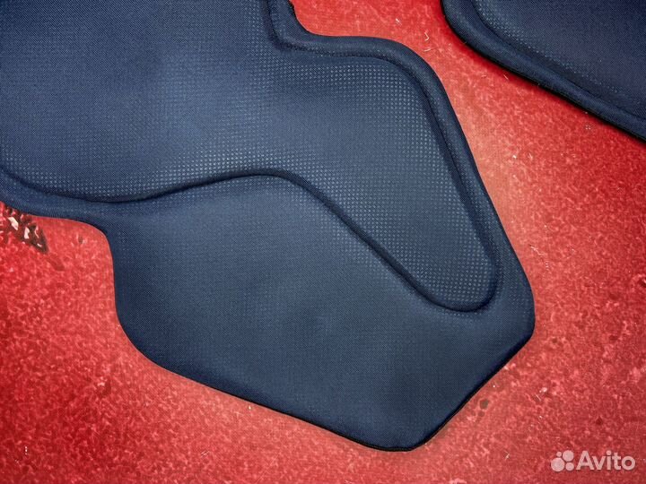 Хоккецные лайнеры для щитков / наколенников