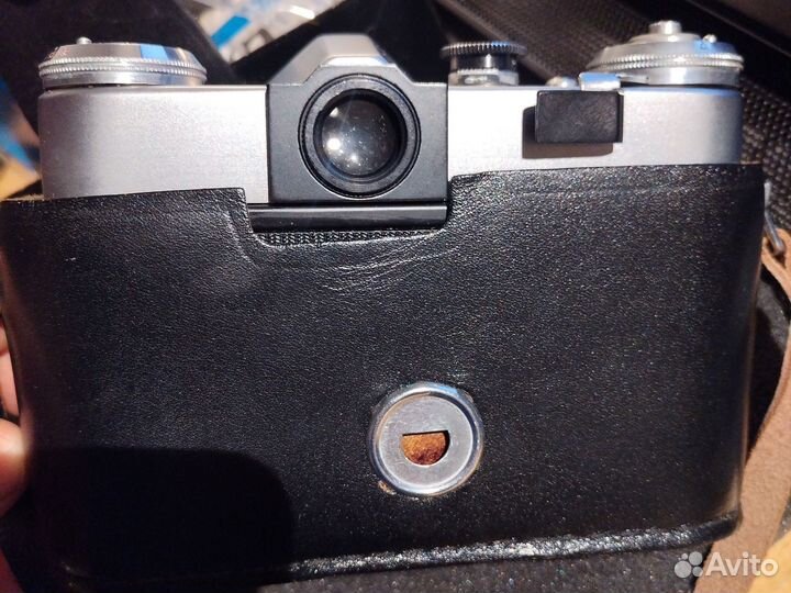 Плёночный фотоаппарат Зенит-Е новый