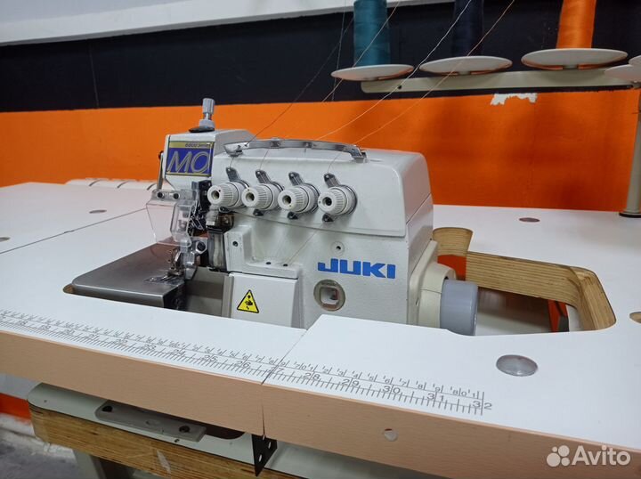 Оверлок Juki MO-6816s