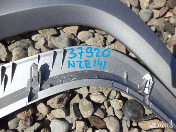 Накладка декоративная Toyota Corolla Fielder