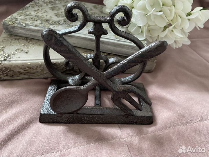 Подставка для салфеток чугун