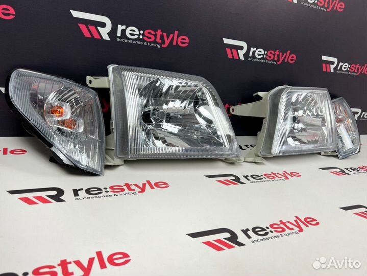 Фары Toyota Land Cruiser Prado 95 Светлые D2475