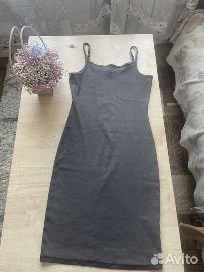 Платье трикотажное женское S