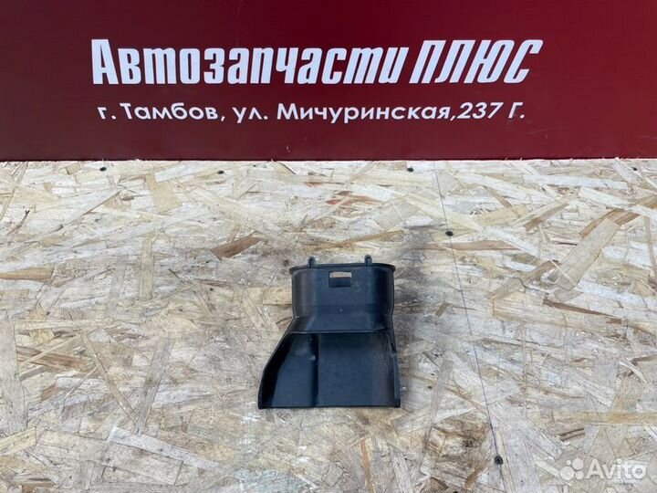 Патрубок воздушного фильтра Renault Logan